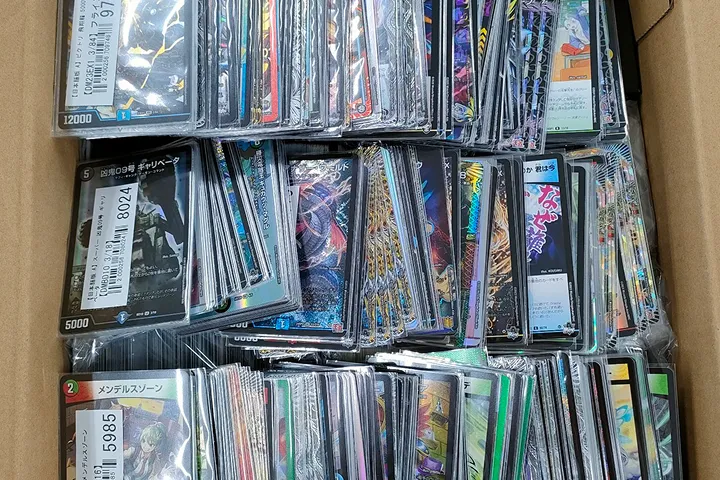 デュエマノーマル買取】大量まとめ売り歓迎！仕分け不要でかんたん査定
