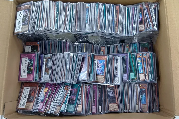 遊戯王ノーマル買取】大量まとめ売り歓迎！仕分け不要で簡単査定｜トレトク